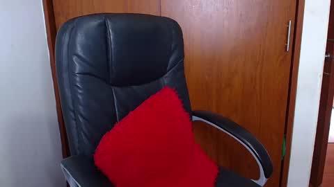 eli online show from October 2025 06:45:02 PM