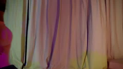 Snapshot of melina_smith1 chatting on June 2026 06:39:01 PM MelinaSmith online show from June 2026 06:39:01 PM