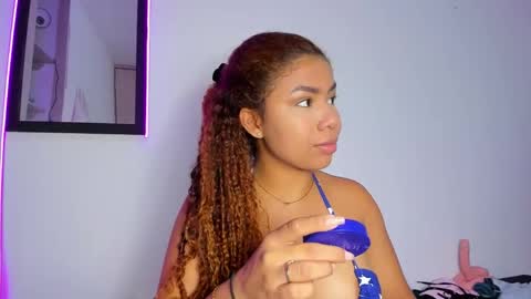 M E L I N A  online show from March 2026 08:35:02 PM