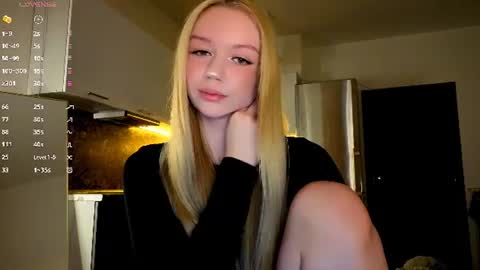 Mel or Lissa 3 Welcome here online show from August 2026 07:17:01 PM