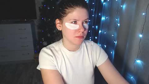 Melissa  Ray online show from January 2025 07:50:02 PM