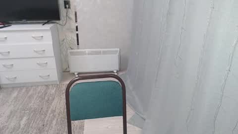 Melissa  Ray online show from February 2025 03:01:01 AM