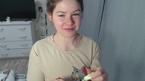 Melissa  Ray online show from February 2025 02:24:02 AM