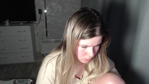 Melissa  Ray online show from February 2025 05:37:01 PM