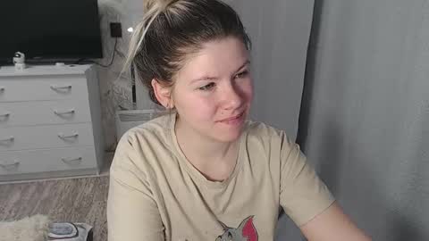 Melissa  Ray online show from February 2025 02:34:01 AM