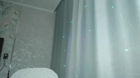 Melissa  Ray online show from March 2025 05:43:02 PM