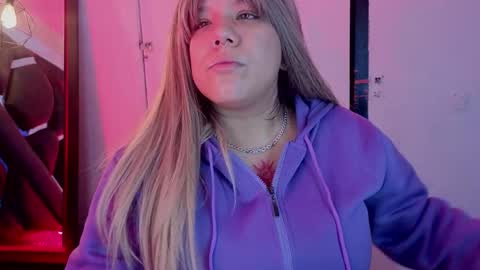 Snapshot of melissa_adamsxxx chatting on June 2026 11:35:01 AM Lissa online show from June 2026 11:35:01 AM