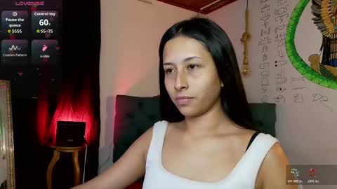 Snapshot of melissa_dolce chatting on June 2026 04:15:01 AM michell online show from June 2026 04:15:01 AM