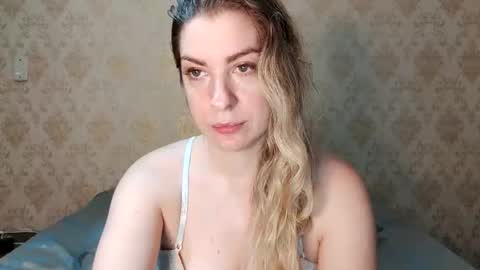 Snapshot of melissa_s2 chatting on June 2026 02:18:02 AM Melissa online show from June 2026 02:18:02 AM