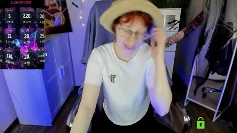 Melissa online show from October 2025 09:17:02 PM