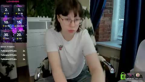 Snapshot of melissa_wells chatting on July 2026 03:31:02 AM Melissa online show from July 2026 03:31:02 AM