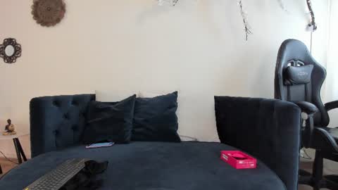 Snapshot of melissahill__ chatting on June 2026 06:31:02 PM Meli online show from June 2026 06:31:02 PM