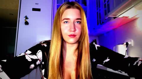 Snapshot of melissalii chatting on October 2025 11:03:01 AM melissalii online show from October 2025 11:03:01 AM