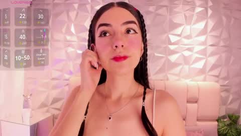 Snapshot of mell_muller chatting on May 2026 11:51:01 AM Mell online show from May 2026 11:51:01 AM