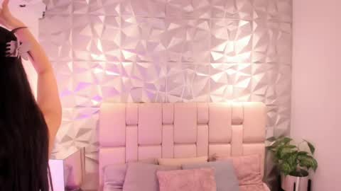 Snapshot of mell_muller chatting on May 2026 11:59:02 AM Mell online show from May 2026 11:59:02 AM