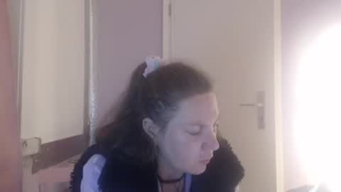 Snapshot of melli23 chatting on February 2026 12:51:02 AM Melli online show from February 2026 12:51:02 AM