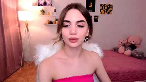 Tessa online show from February 2025 01:11:02 AM