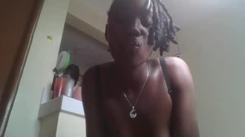 mellisagal online show from January 2026 01:08:01 AM