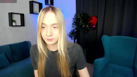 mellliissadrream online show from March 2026 01:12:02 AM