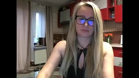 Melly online show from February 2026 12:53:02 PM