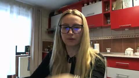 Melly online show from February 2026 08:02:02 AM