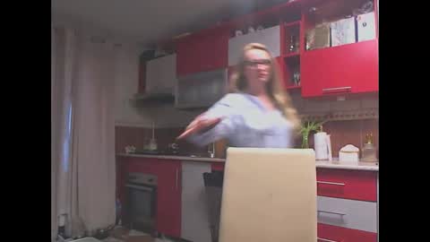 Melly online show from March 2026 05:46:02 AM