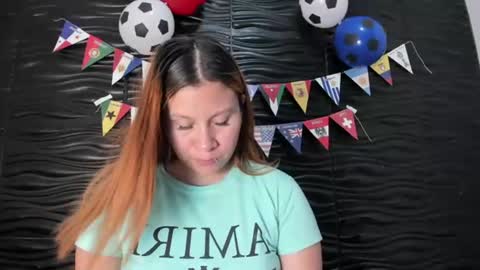 Snapshot of meloddy_megann chatting on June 2026 07:35:01 PM Melody online show from June 2026 07:35:01 PM