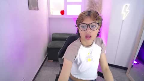 melody701583as online show from February 2026 12:34:01 PM