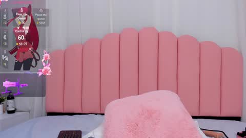 Snapshot of melody_blake16 chatting on December 2024 05:33:01 PM online show from December 2024 05:33:01 PM