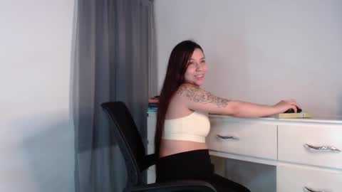 Melody online show from November 2025 02:15:02 AM