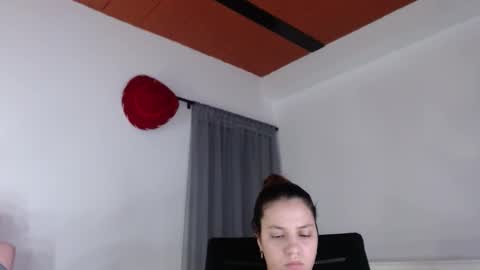 Melody online show from December 2025 03:55:01 AM