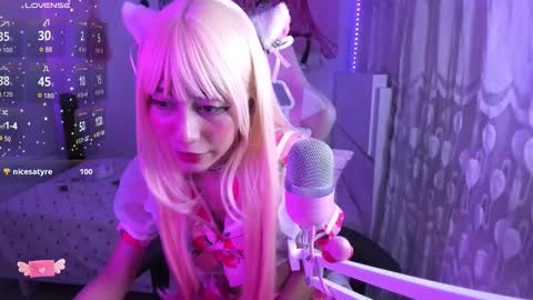 Elizabeth online show from September 2025 10:22:01 PM