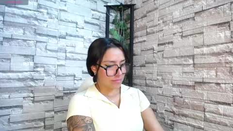 Snapshot of melody_hils chatting on February 2025 06:38:01 PM MELODY HILS online show from February 2025 06:38:01 PM