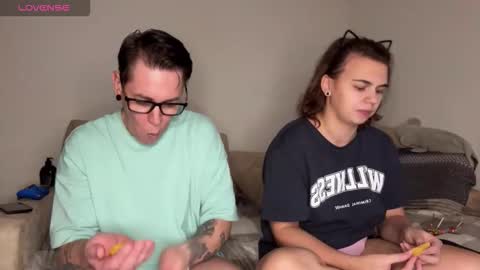 Snapshot of melody_song chatting on November 2025 04:19:02 PM melody_song online show from November 2025 04:19:02 PM