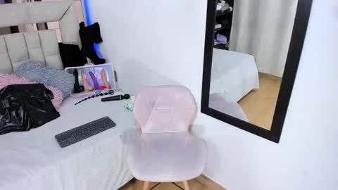 Snapshot of melodybonnet chatting on February 2026 08:52:01 AM melody online show from February 2026 08:52:01 AM