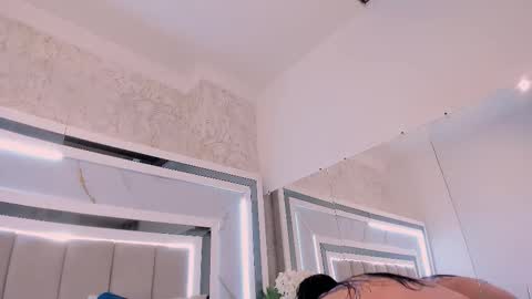 Snapshot of melodycharlotte chatting on December 2025 12:14:01 PM melodycharlotte online show from December 2025 12:14:01 PM