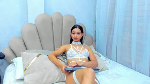 Melody  online show from March 2026 06:44:02 PM