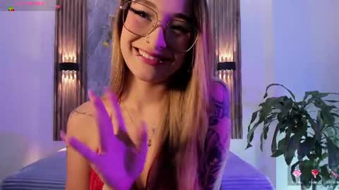 Snapshot of melodylanee chatting on June 2026 11:08:02 AM melodylanee online show from June 2026 11:08:02 AM