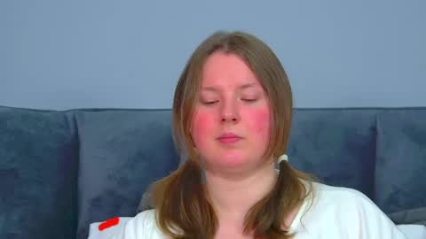 Snapshot of melodymoores chatting on May 2026 07:04:01 AM Melody online show from May 2026 07:04:01 AM