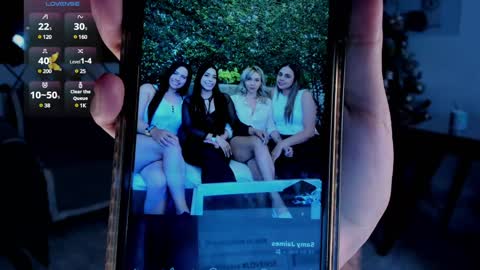 Snapshot of melodypetitex chatting on December 2024 11:18:01 PM sophia online show from December 2024 11:18:01 PM