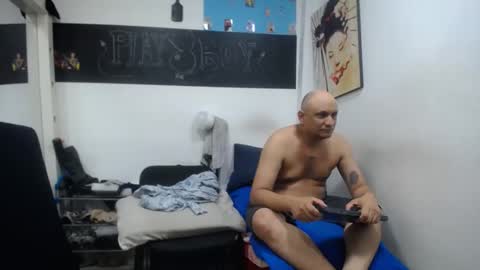 meloncillo_and_babyliss online show from March 2025 03:59:01 PM