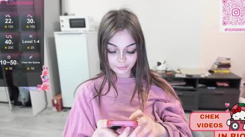 Snapshot of melonipinkbb chatting on December 2024 03:53:02 PM MELONI online show from December 2024 03:53:02 PM