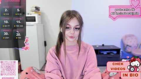 Snapshot of melonipinkbb chatting on January 2025 05:42:02 PM MELONI online show from January 2025 05:42:02 PM