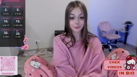 Snapshot of melonipinkbb chatting on February 2025 02:49:01 PM MELONI online show from February 2025 02:49:01 PM