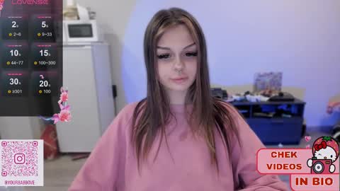 Snapshot of melonipinkbb chatting on February 2025 07:52:02 PM MELONI online show from February 2025 07:52:02 PM