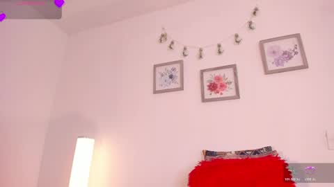 Snapshot of mely_rosee chatting on April 2026 12:21:02 PM online show from April 2026 12:21:02 PM