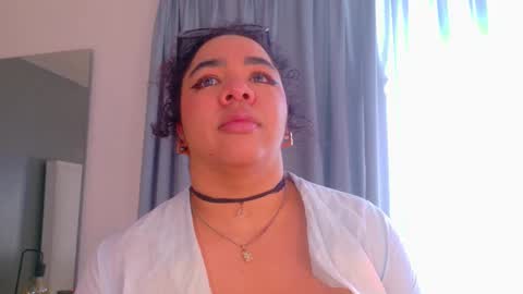  Memphis Williams  online show from November 2025 07:41:02 PM