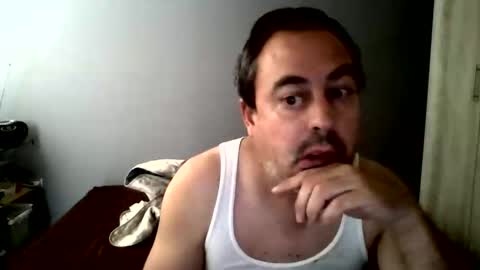 Travieso online show from October 2025 03:51:01 PM