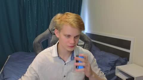 Mickey online show from October 2025 08:40:01 AM