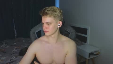 Mickey online show from February 2026 03:44:02 AM